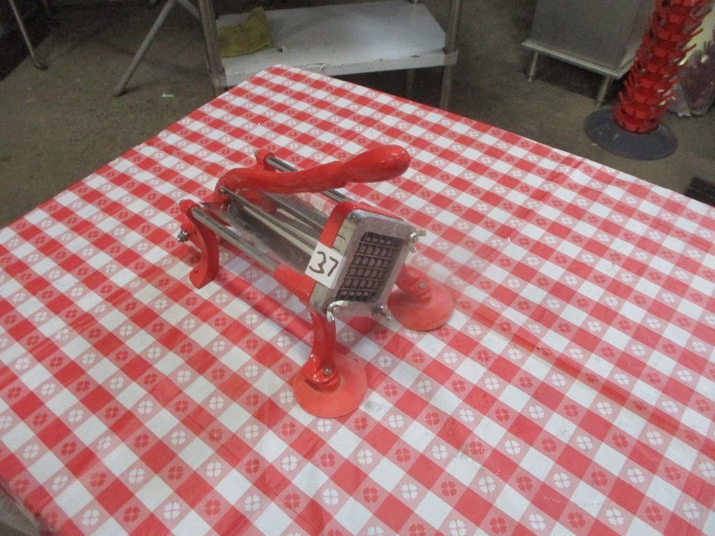 FRENCH FRY CUTTER