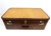 VINTAGE STRATOSPHERE SUITCASE