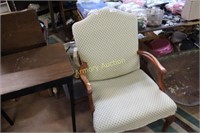 ARM CHAIR