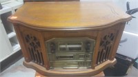 Emerson Antique Style Radio With Record Player,