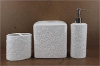 White Floral Lace Patterned Bathroom Accessories