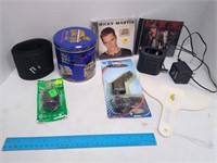 Ricky Martin Billy Ray Cyrus CDs Phone Charger