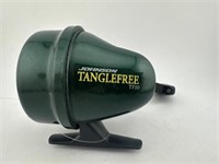 2 Johnson Tanglefree TF10 Fishing Reels