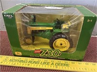 JD 730 Row Crop