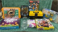 1 LOT ASSORTED TOYS INCLUDING EINSTEIN BOX,