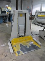 Knorr Paper Lift Model L-600-3