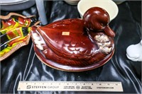 Hull Pottery Brown Drip Duck on Nest Casserole