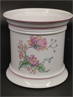 Elizabeth Arden Porcelain Jar