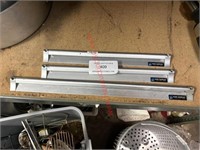 LOT - (3) SAN JAMAAR TICKET RAILS