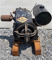 Briggs and Stratton 4-Cycle Engine, Model A