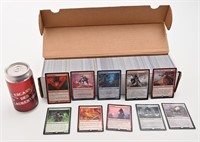 Environ 1000 cartes Magic the gathering