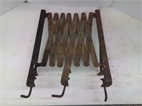 Vintage running board extendable luggage rack
