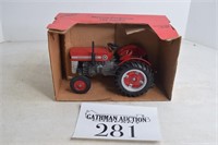 1/16 Scale Models Massey Ferguson 135