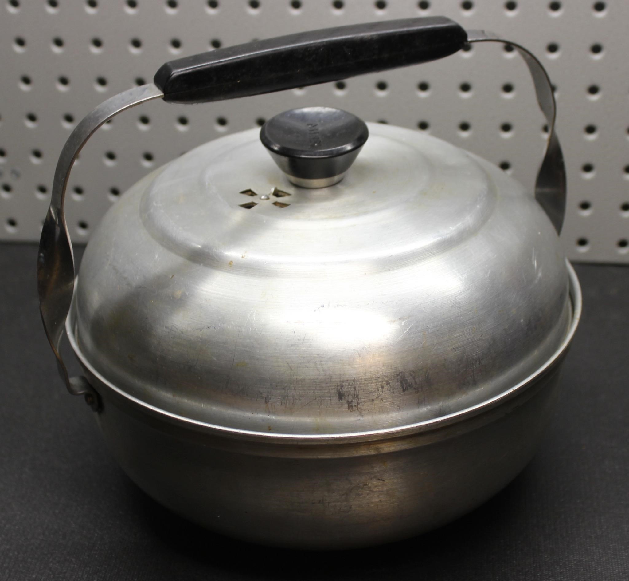 Vintage Mirro Aluminum Pot