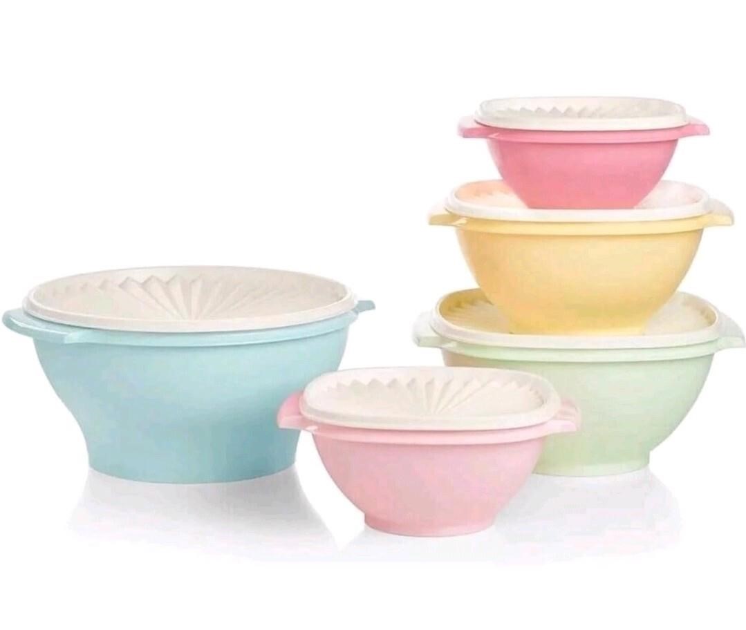 Tupperware Set