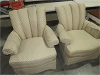 (2X) HICKORY WHITE WING BACK CHAIRS VERY NICE