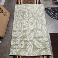 Palm Frond Green/Cream 4'x6' Indoor/Outdoor Rug