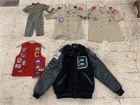 SELECTION OF VINTAGE BOY SCOUT SHIRTS W/ PATCHES,