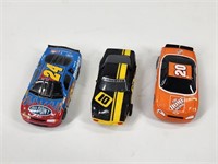 2) HO SCALE LIFE LIKE SLOT CARS & TYCO CORVETTE