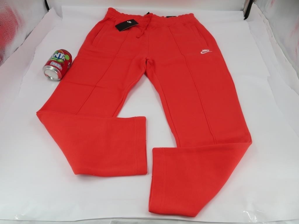 Nike , pantalon jogger neuf pour homme gr large