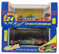 Racing Champions Pit Stop Show Case Die-Casts (2)