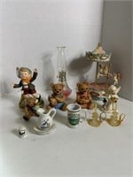 Small oil lamp, bear figurines, miscellaneous