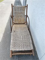 Hickory Furniture Chaise Lounge with Wheels
