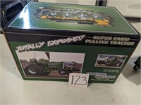 1/16 Scale Oliver 2255 Pulling Tractor