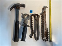 Chain Strap Pliers, Chain Wrench, Hammer