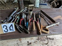 Group of Assorted Garden Hand Tools
