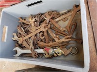 CT- BOX OF VINTAGE WRENCHES