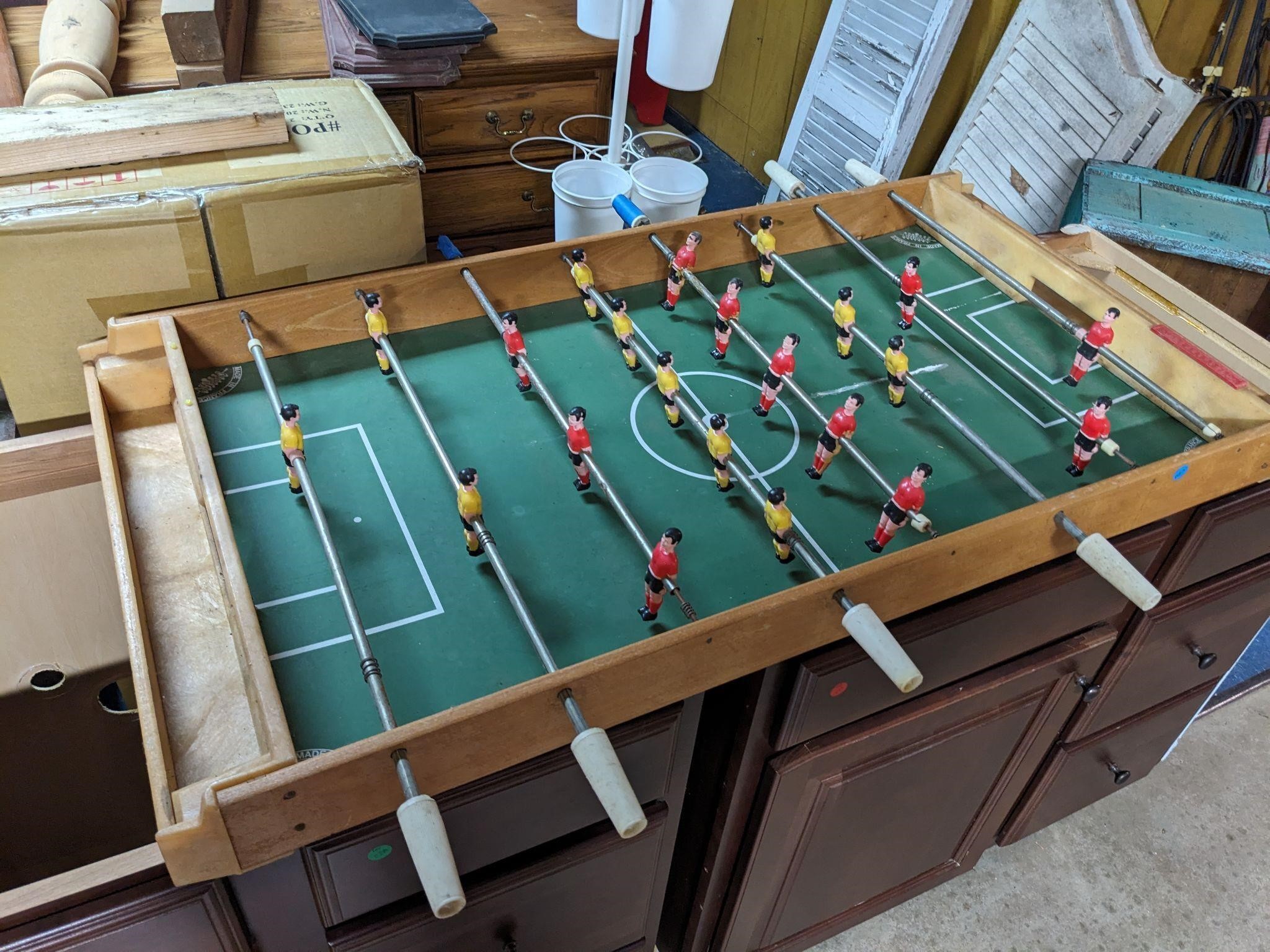 VTG Charton Foosball Table