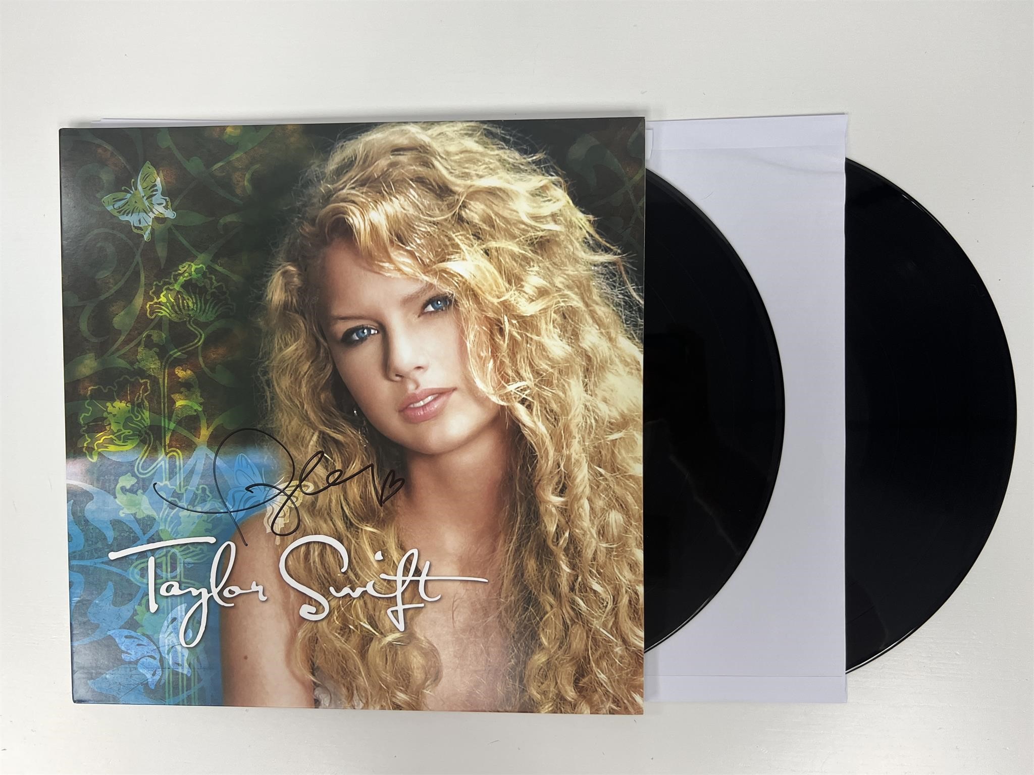 Autograph COA Taylor Swift Vinyl
