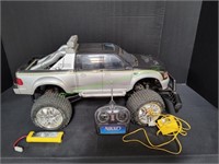 Nikko Ford RC Truck w/Battery, Charger & Control