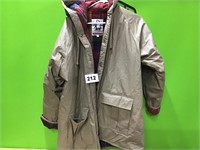 Sailmaker Outerwear Large Rain Jacket