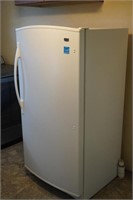 Maytag Upright Freezer 62 x 30 x 30  (2014)