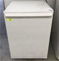 GE COMPACT DORM FRIDGE