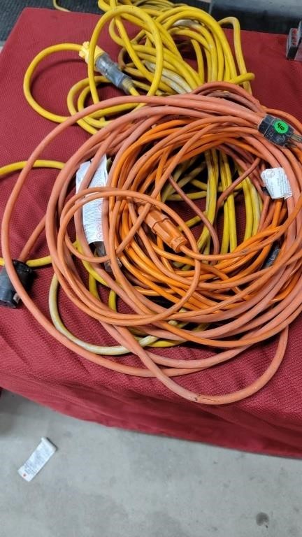EXTENTION CORD LOT