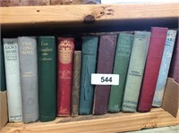 (12) Vintage Books