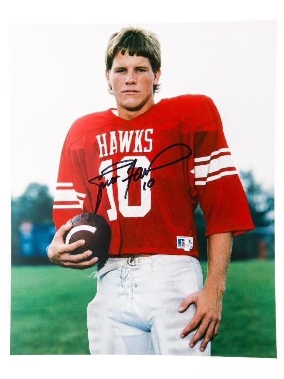 HAWKS - Brett Favre - 8 x 10 Photo Autographed - C