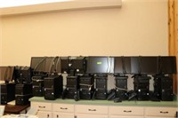 10 Acer Computers, 20 Monitors, black roll around