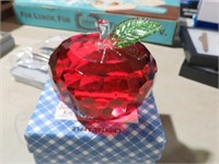 SIMON DESIGNS CRYSTAL APPLE PAPERWEIGHT