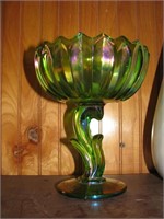 Carnival glass Tulip dish