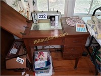 SEARS KENMORE SEWING MACHINE IN CABINET W/PARTS