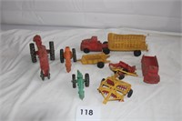 VINTAGE PLASTIC FARM TOYS