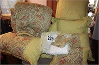 King Comforter Set w/ Shams, Pillows, etc.