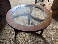 ROUND WOODEN TABLE W/ GLASS TOP INSERT (30"