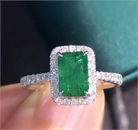 1.37ct Natural Emerald Ring in 18k Yellow Gold