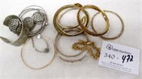 Lot of Mixed Gold & Silver Tone Bangle Bracelets