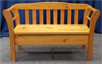 Oak Mudroom Bench Seat W/ Storage